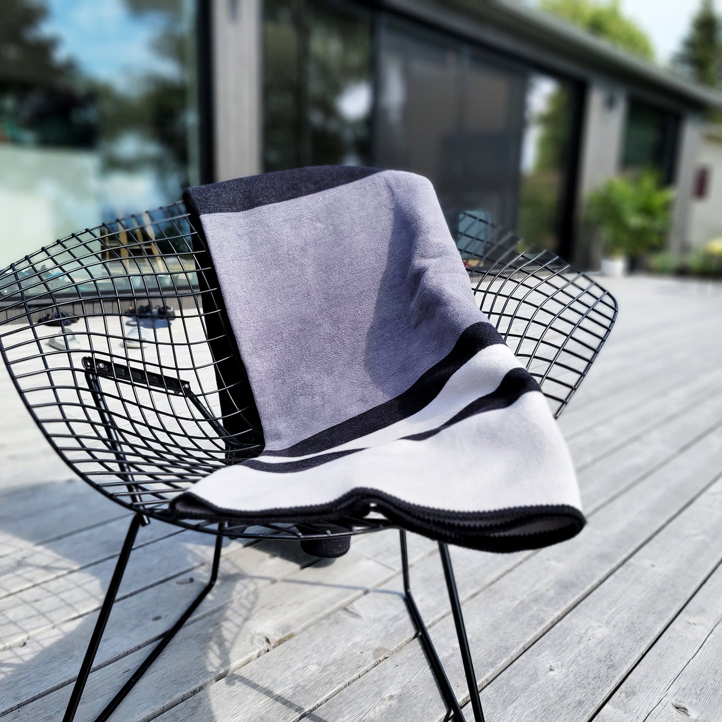 Our 100% Cotton blankets with bold graphic patterns are extra soft, warm and cozy - perfect for outside or inside. Uniquely designed by Big Wide Outside, Canada.