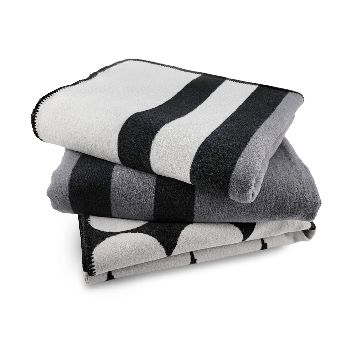 Our 100% Cotton blankets with bold graphic patterns are extra soft, warm and cozy - perfect for outside or inside. Uniquely designed by Big Wide Outside, Canada.