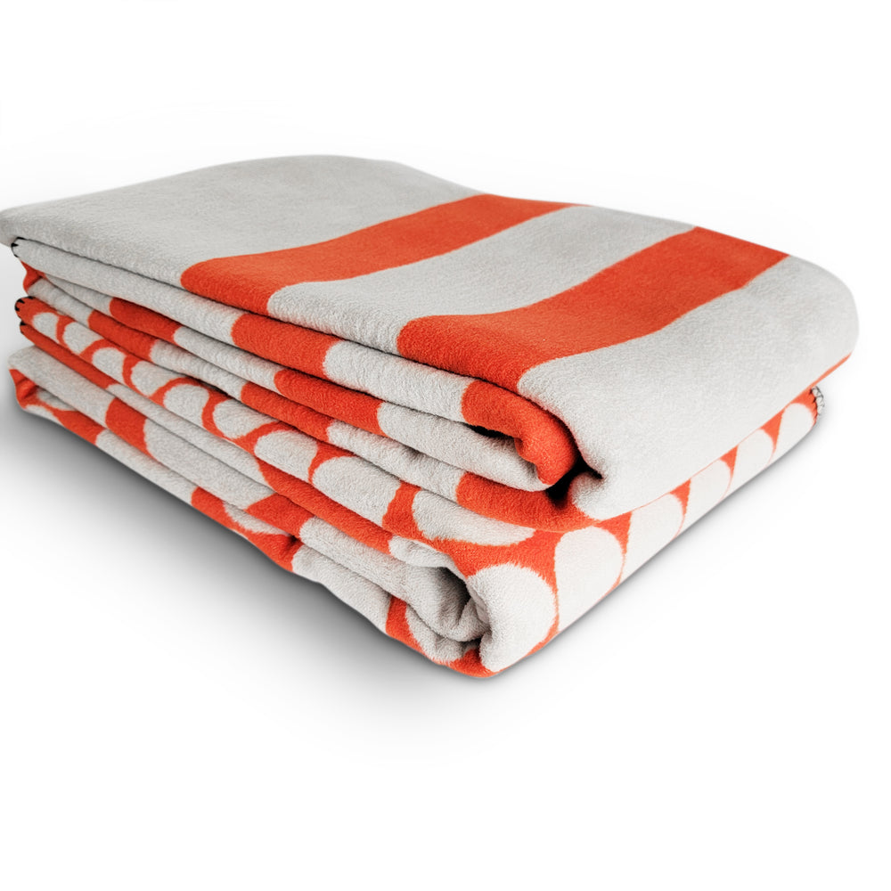 
                  
                    Northern Red Blanket
                  
                